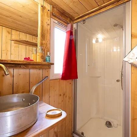 Camping La Grand'Métairie Saint-Hilaire-la-Forêt Esterno foto