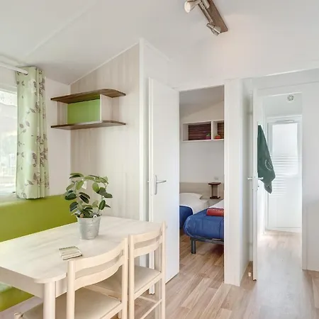 Camping La Grand'Métairie Saint-Hilaire-la-Forêt Esterno foto