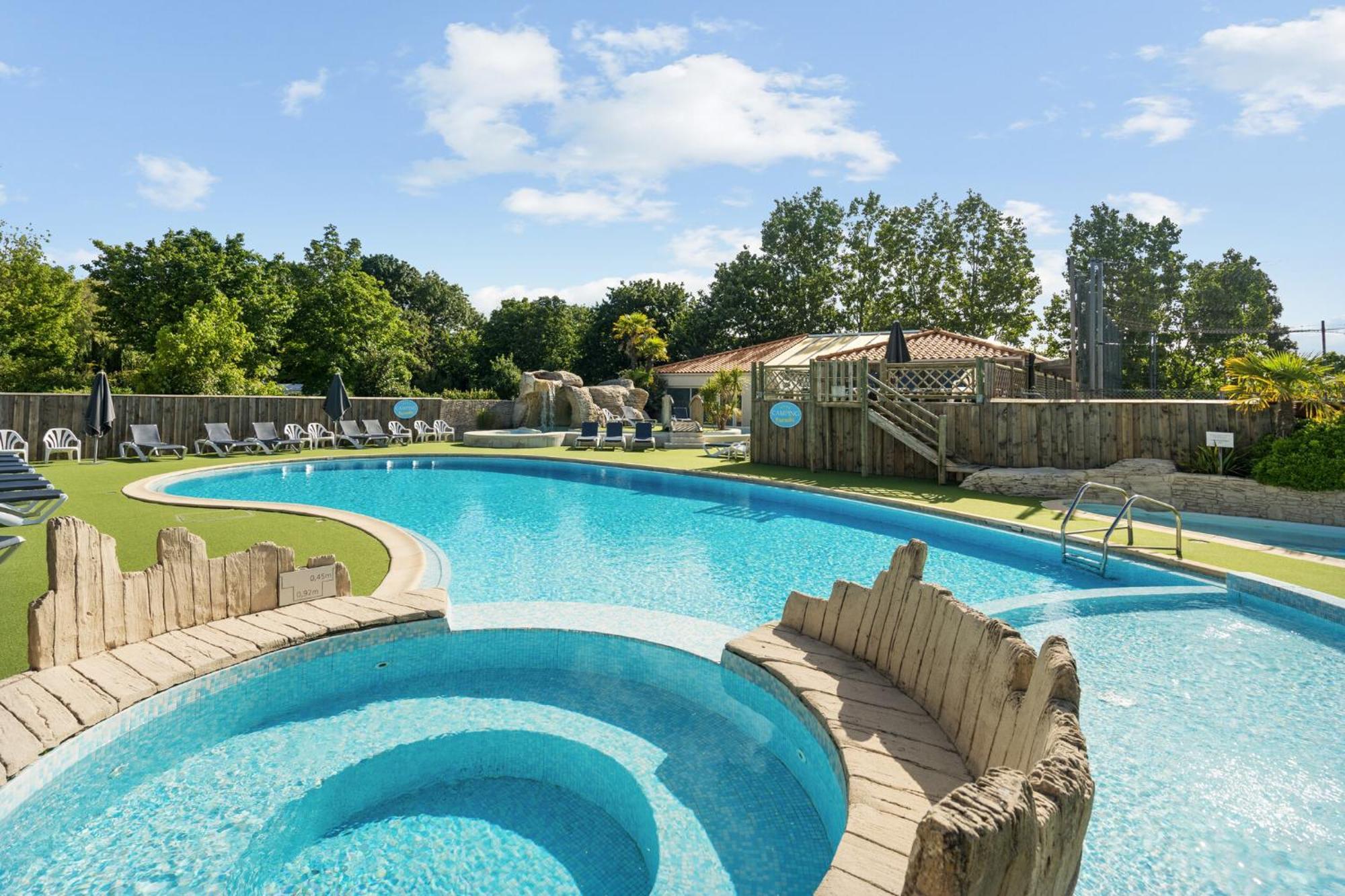 Paradis La Grand'metairie Campsite 4*